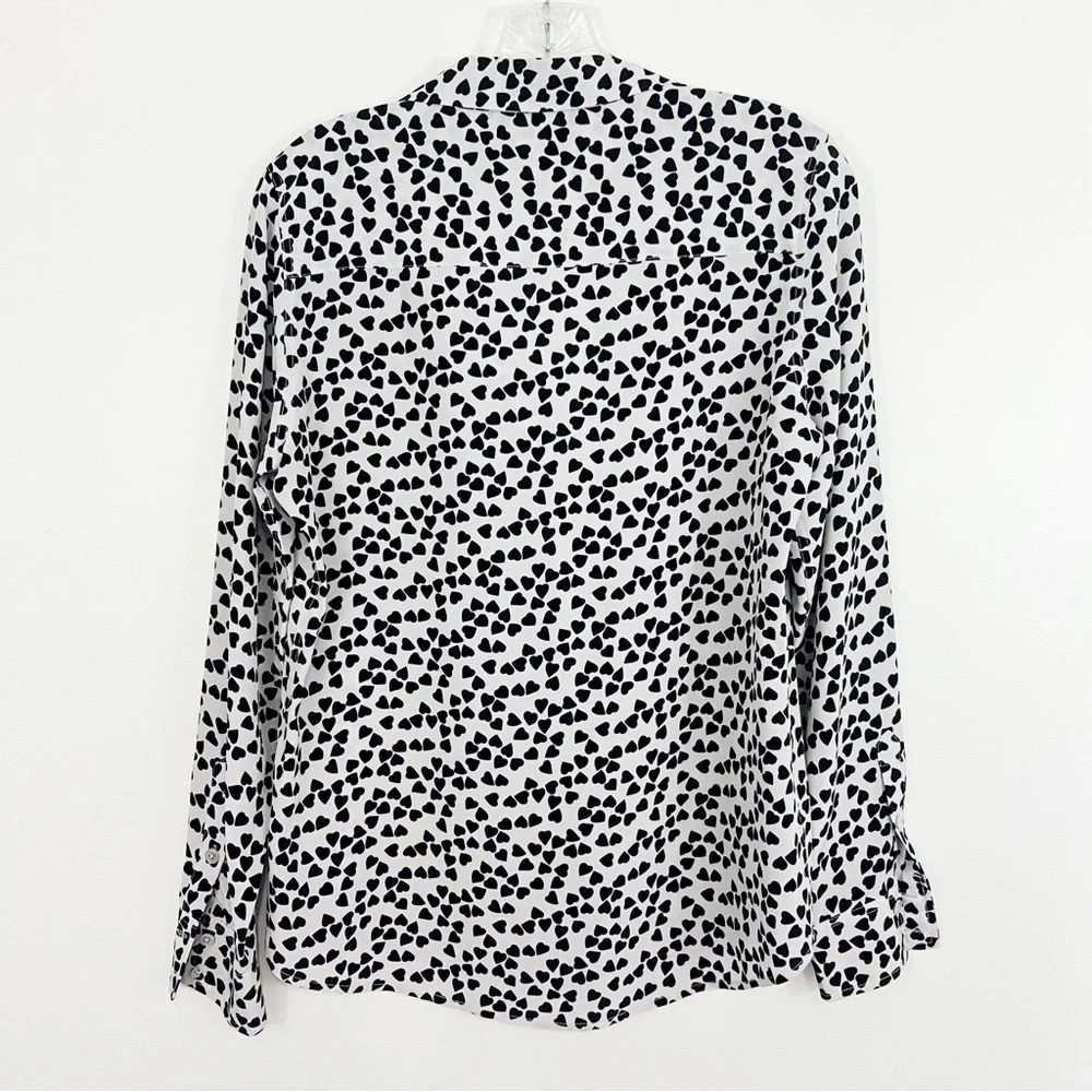 Equipment Silk Adalyn Black and White Heart Print Buttondown Blouse Size Small